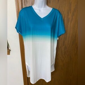 Women’s, NWT, Small (Fits Like a Large), Hombre Teal/White V-Neck, Tunic